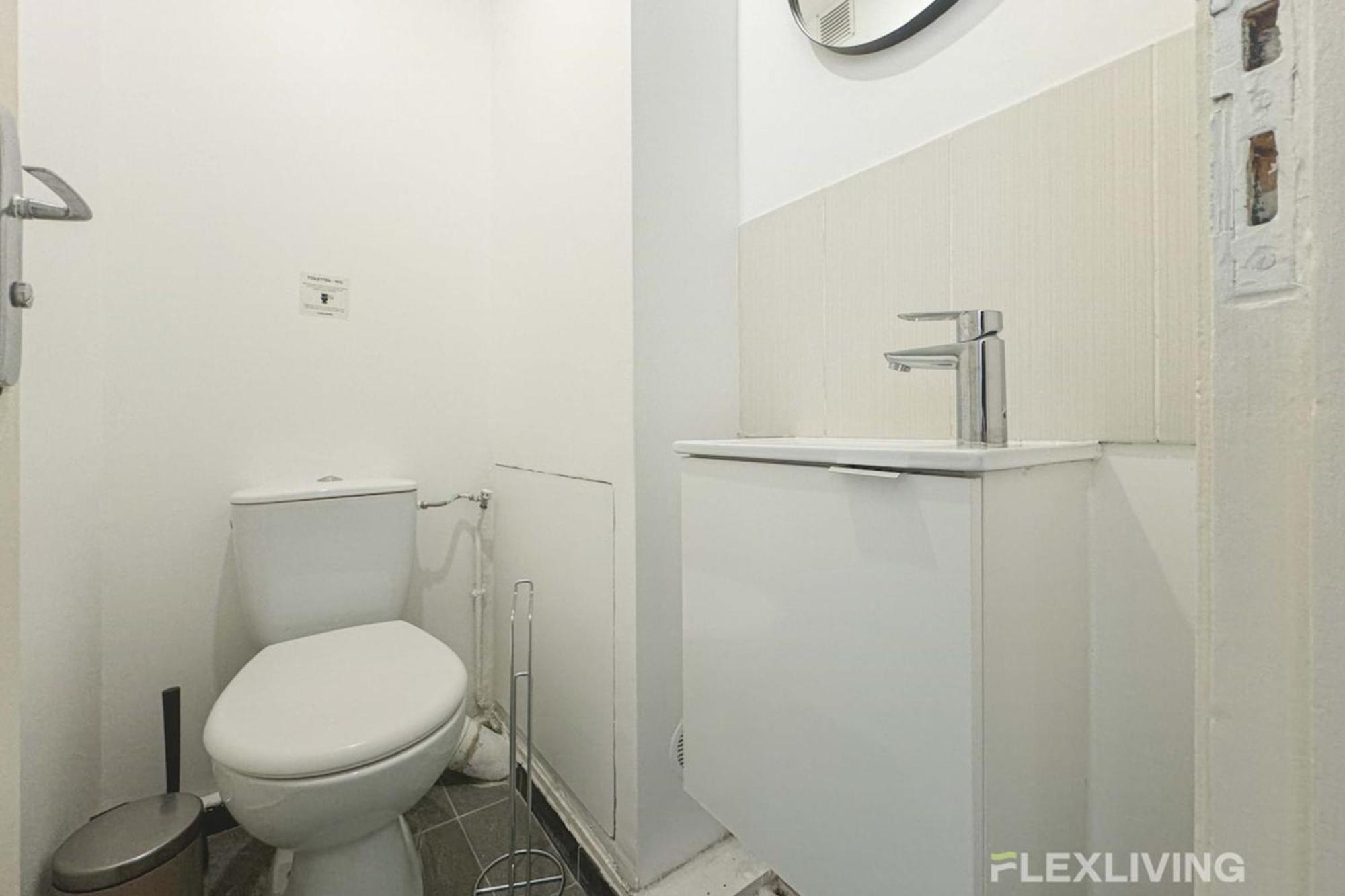 Flexliving - - Mouchez * Parijs